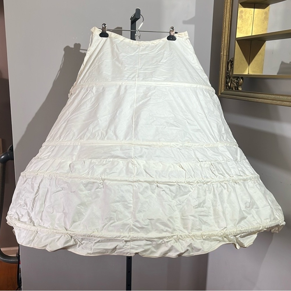 VINTAGE Wedding Hoop Skirt Hoops and Crinolines SIMM Creations 1960